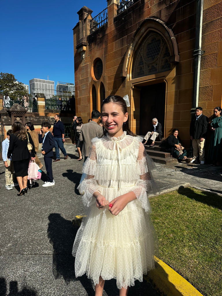 What Colour Should a First Communion Dress Be?