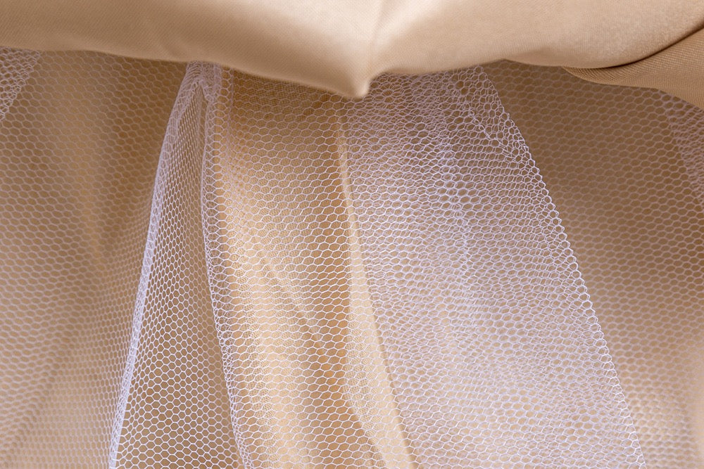 Sally Tulle Appliqué Dress – Gold Birthday Party